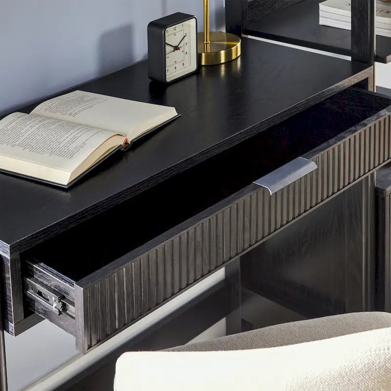 Bureau avec 2 bibliothèques étroites